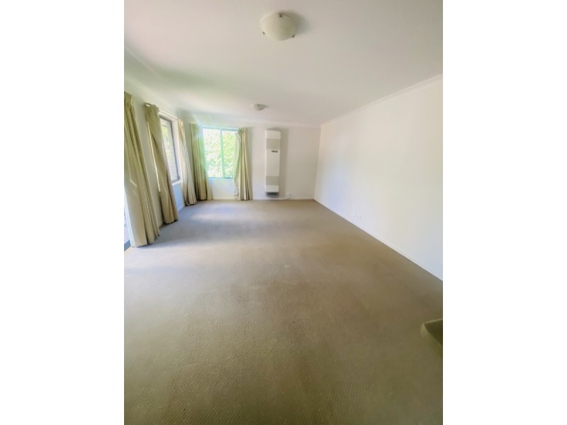 84 Hollows Circuit, Macgregor ACT 2615