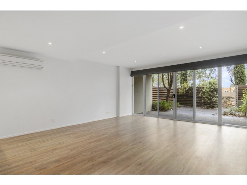 30/38 Canberra Avenue, Forrest ACT 2603