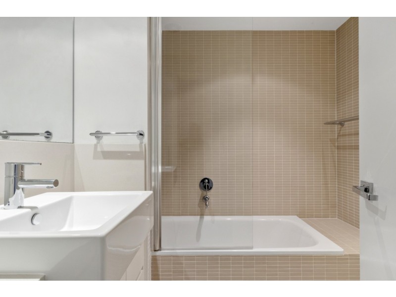 30/38 Canberra Avenue, Forrest ACT 2603