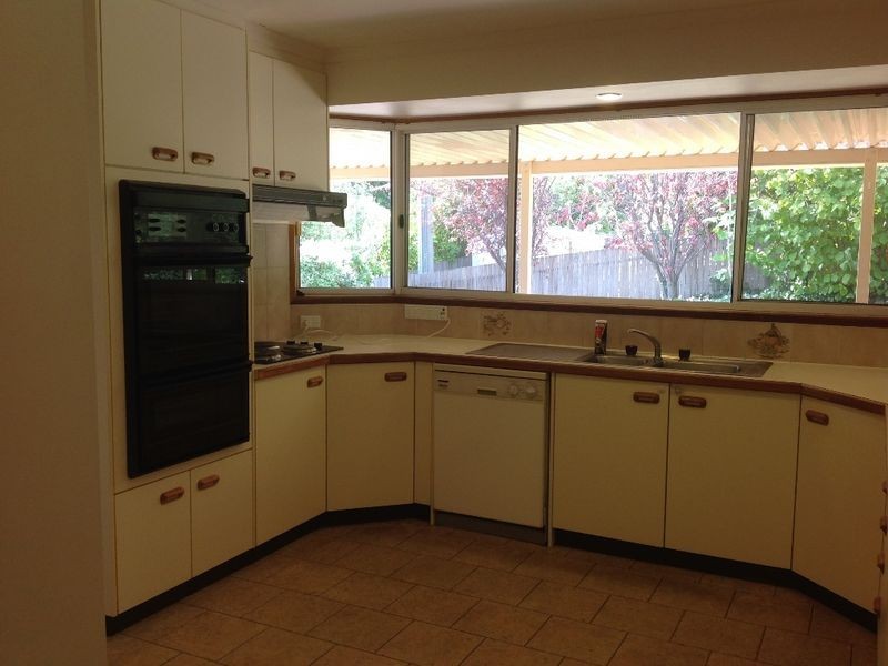 39 William Wilkins Crescent, Isaacs ACT 2607