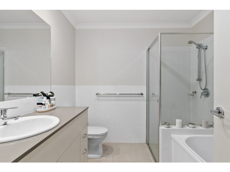 8/63 Newdegate Street, Deakin ACT 2600