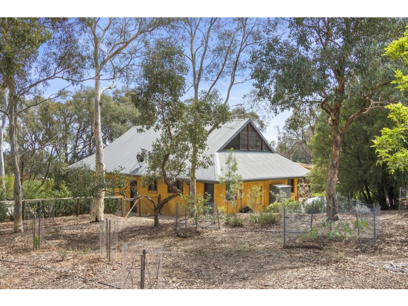 32 Carolyn Jackson Drive, Jerrabomberra NSW 2619