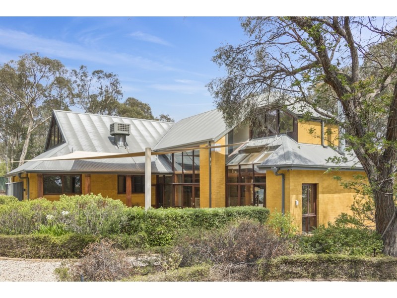 32 Carolyn Jackson Drive, Jerrabomberra NSW 2619