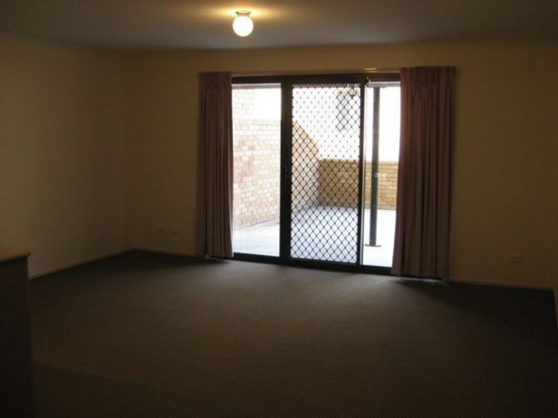 68/6-10 Eyre Street, Griffith ACT 2603