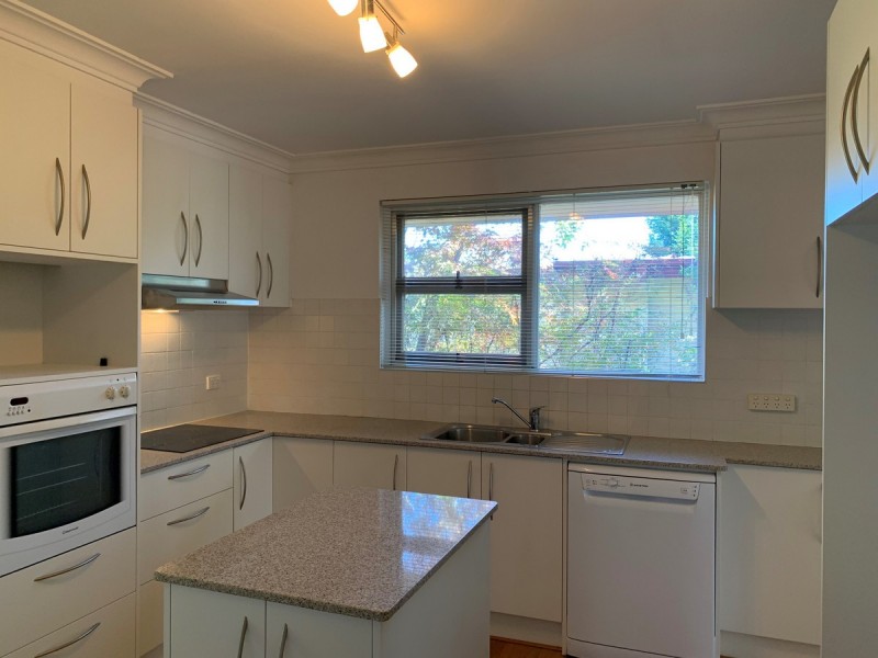 41 Stonehaven Crescent, Deakin ACT 2600
