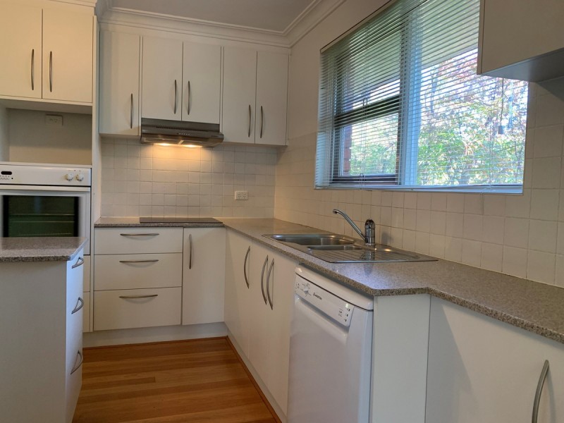 41 Stonehaven Crescent, Deakin ACT 2600