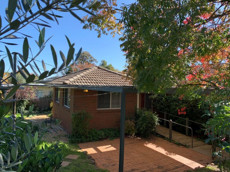 41 Stonehaven Crescent, Deakin ACT 2600