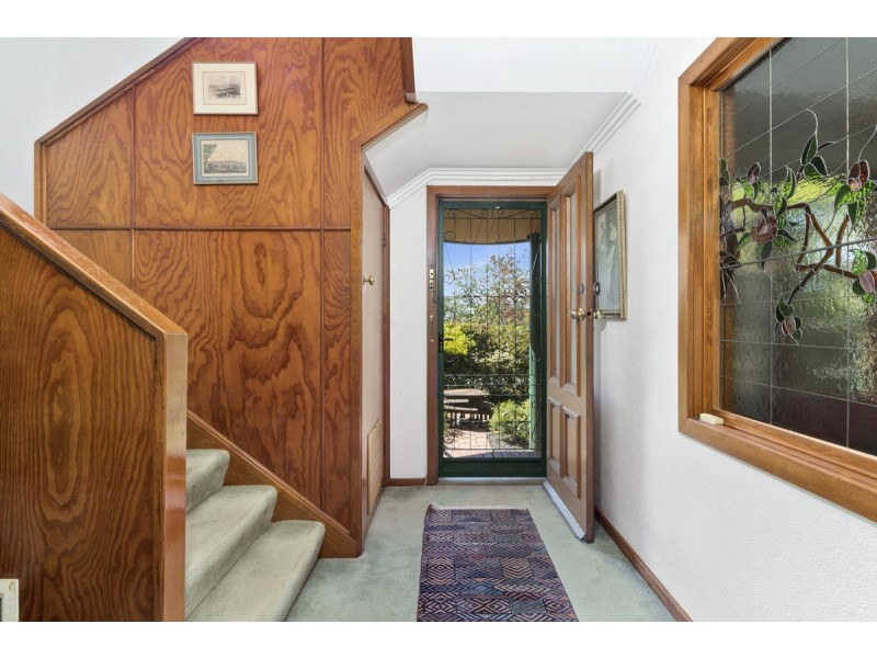 3 Fraser Place, Yarralumla ACT 2600