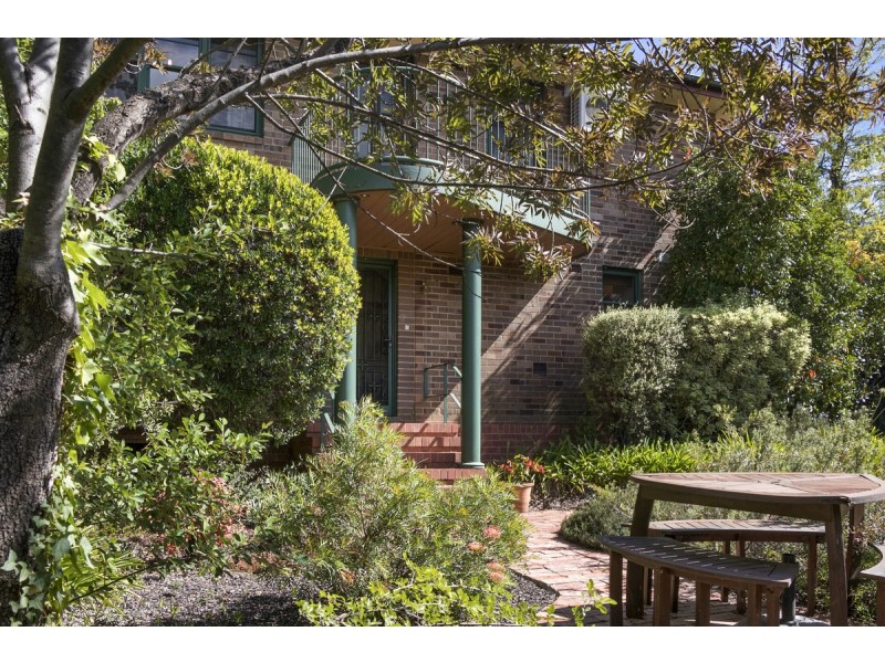 3 Fraser Place, Yarralumla ACT 2600