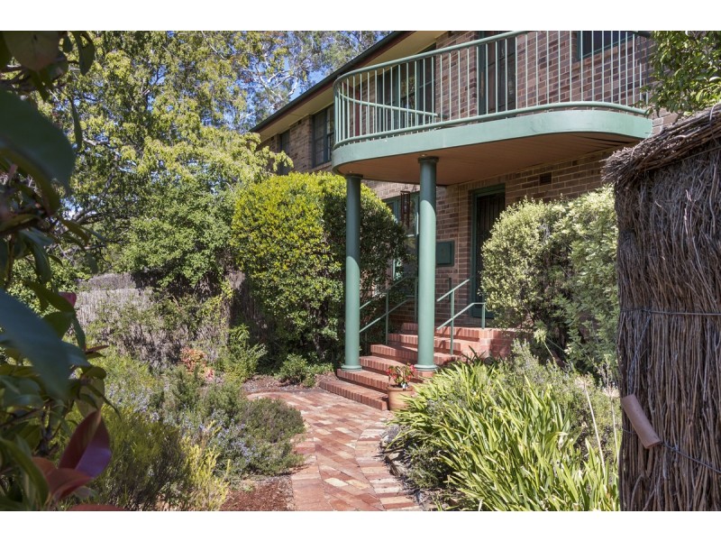 3 Fraser Place, Yarralumla ACT 2600