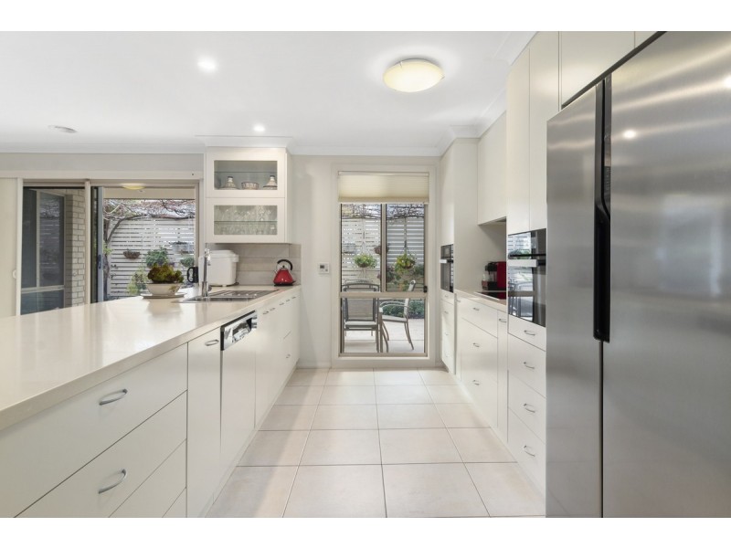 6 Hartog Street, Griffith ACT 2603