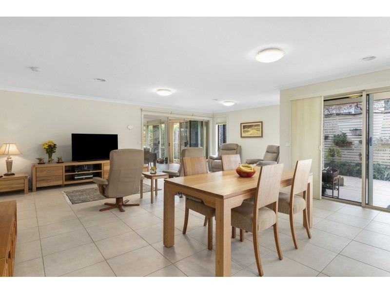 6 Hartog Street, Griffith ACT 2603