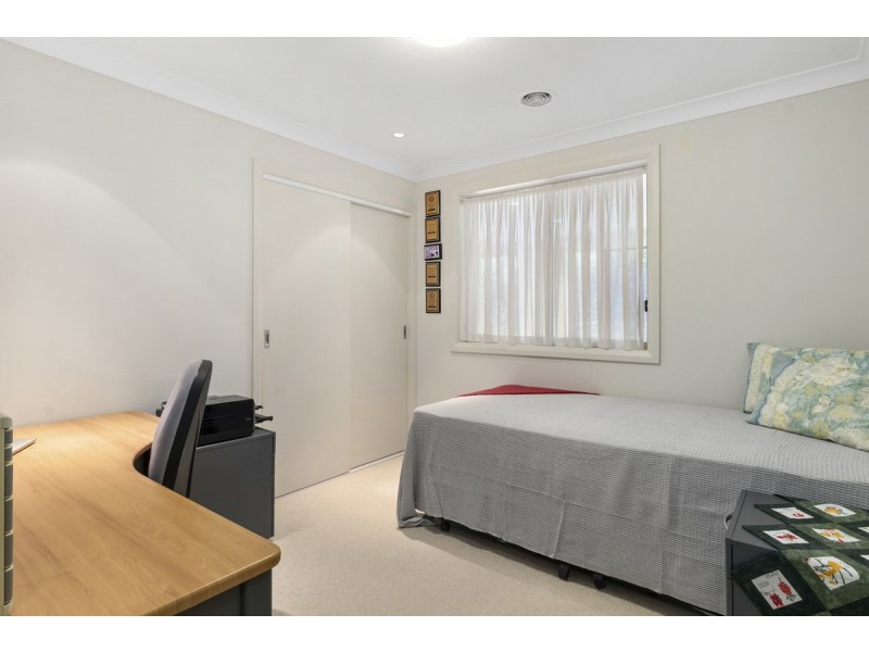 6 Hartog Street, Griffith ACT 2603