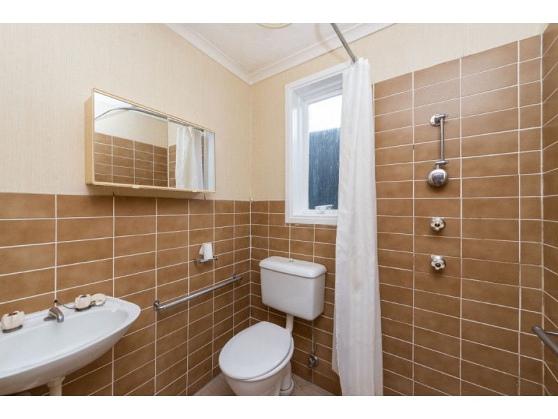 14 Lynch Street, Hughes ACT 2605