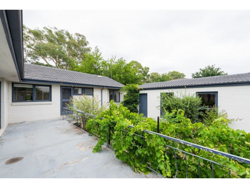 14 Lynch Street, Hughes ACT 2605