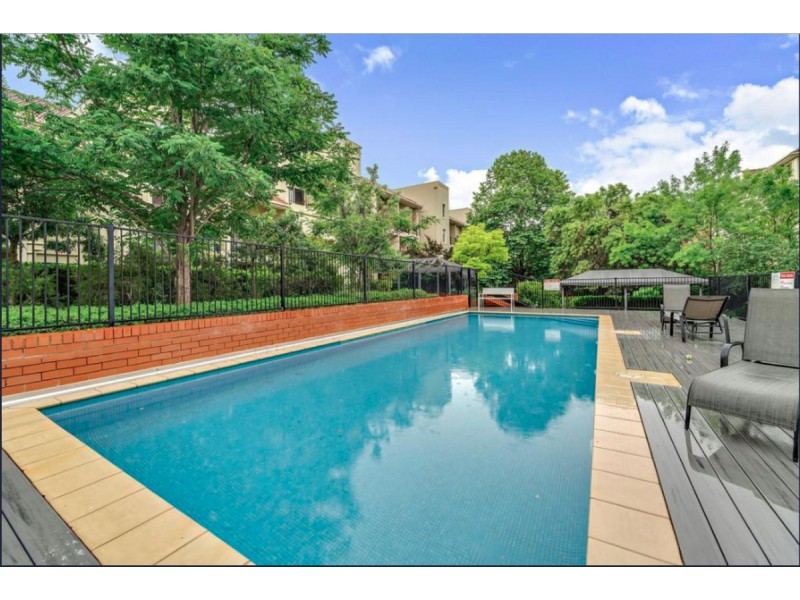 6/10 Dominion Circuit, Forrest ACT 2603