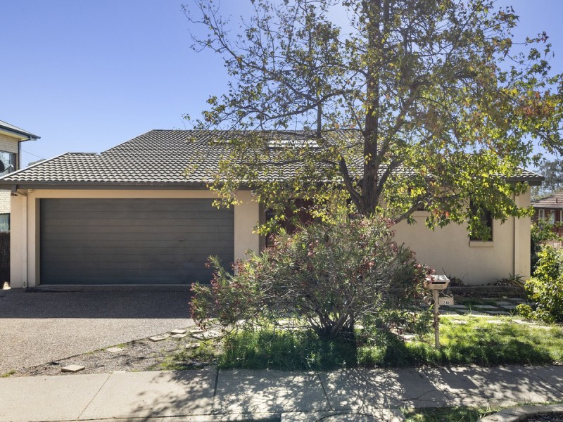 310 Goyder Street, Narrabundah ACT 2604