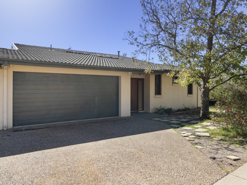 310 Goyder Street, Narrabundah ACT 2604