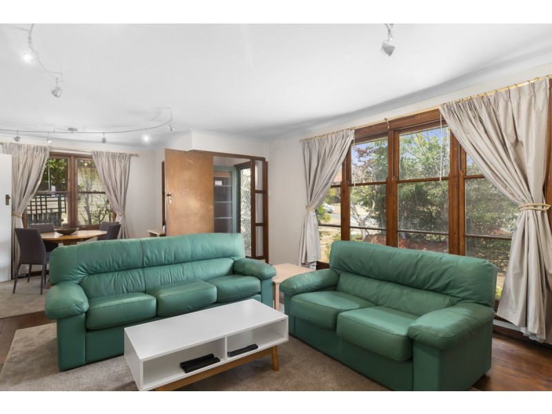 23 Walker Crescent, Griffith ACT 2603