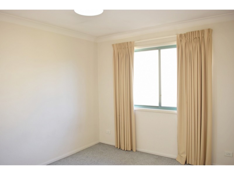 42/53 McMillan Crescent, Griffith ACT 2603