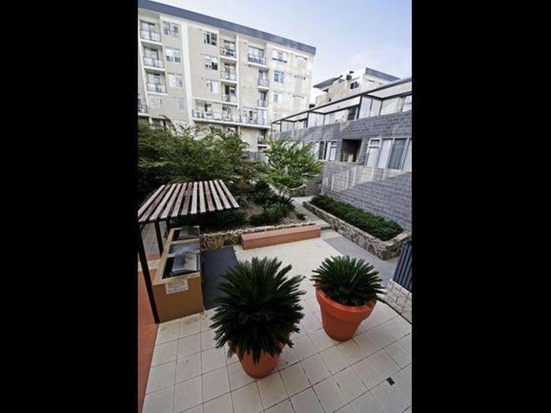 14/2 Edinburgh Street, City ACT 2601