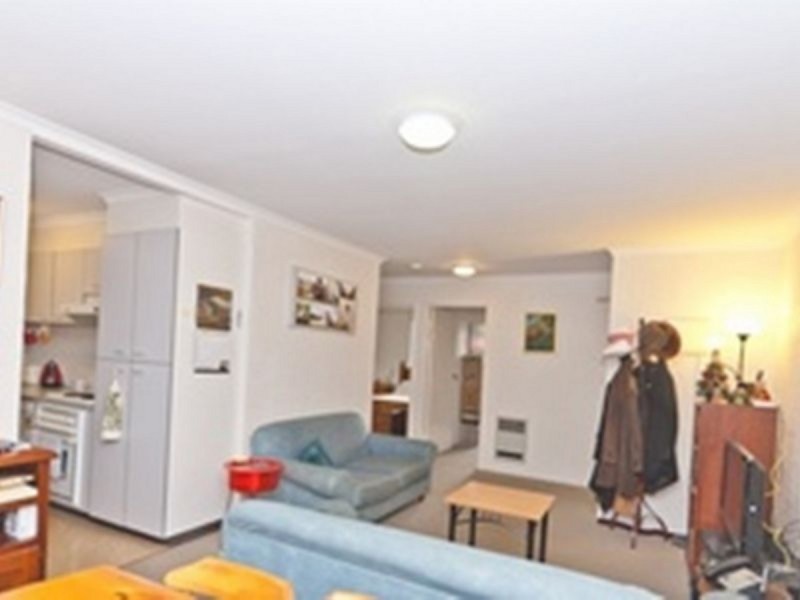 2/9 Howitt Street, Kingston ACT 2604