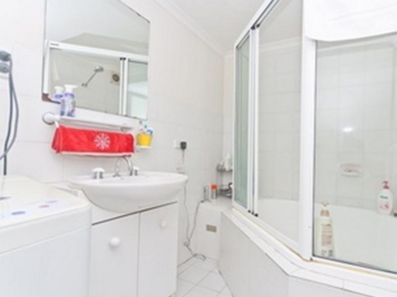 2/9 Howitt Street, Kingston ACT 2604