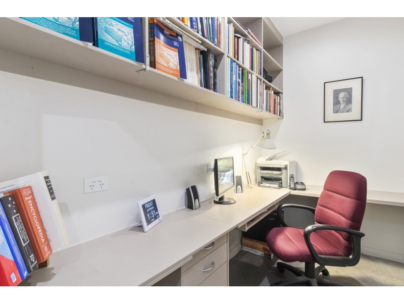 14/15 Empire Circuit, Forrest ACT 2603