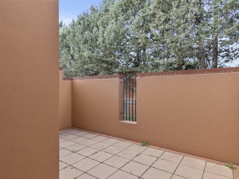 13/72 Canberra Avenue, Griffith ACT 2603