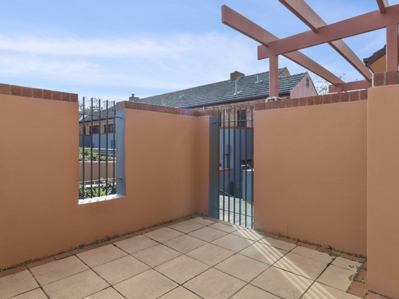 13/72 Canberra Avenue, Griffith ACT 2603