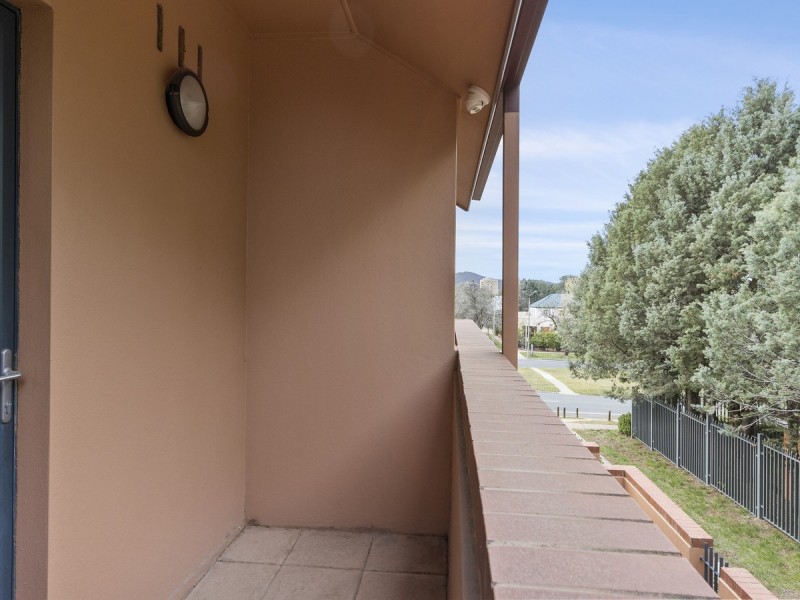 13/72 Canberra Avenue, Griffith ACT 2603