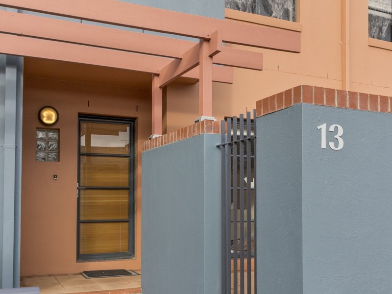 13/72 Canberra Avenue, Griffith ACT 2603
