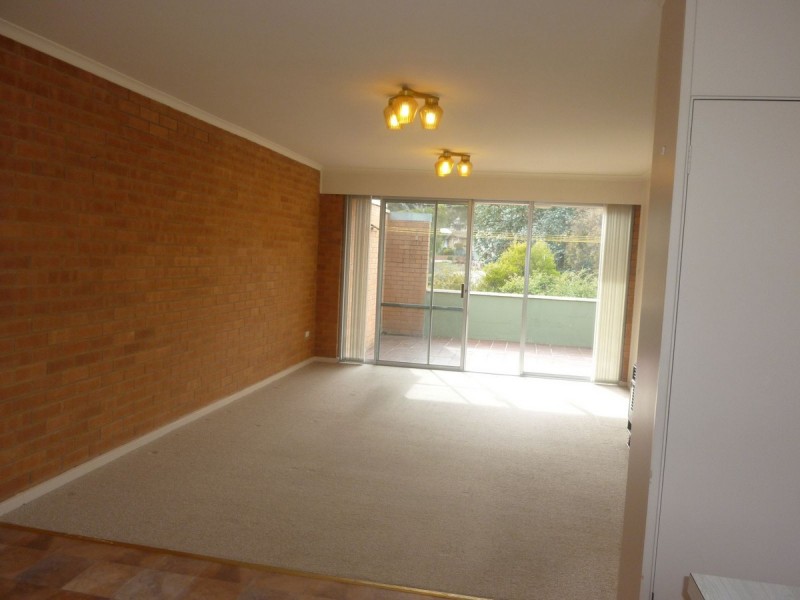 4/10 Longerenong Street, Farrer ACT 2607