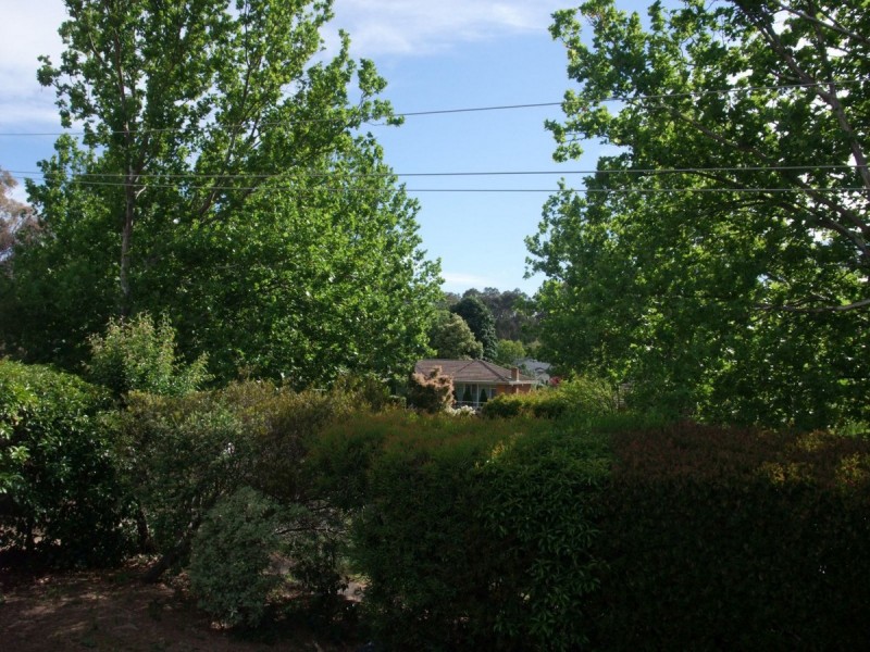 100 Kitchener Street, Garran ACT 2605