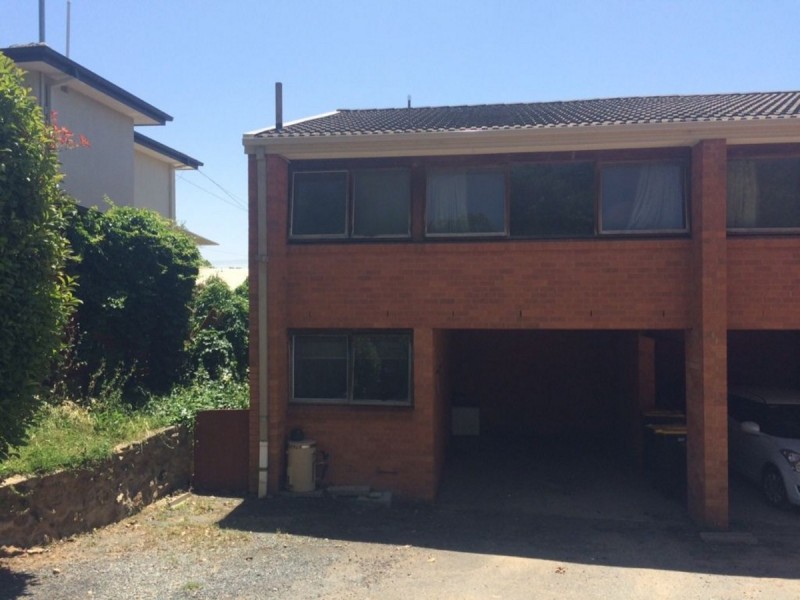 1/186 La Perouse Street, Red Hill ACT 2603