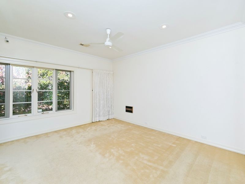 11 Mugga Way, Red Hill ACT 2603