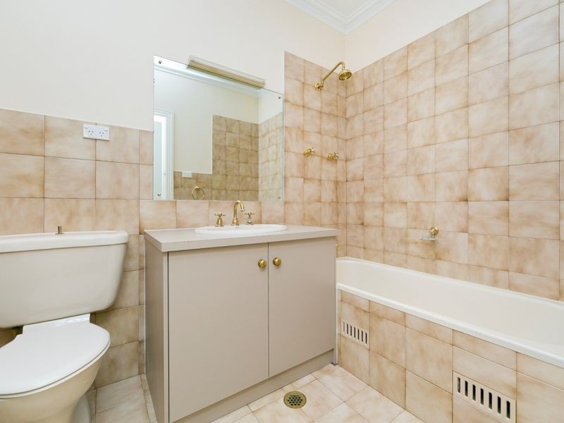 11 Mugga Way, Red Hill ACT 2603
