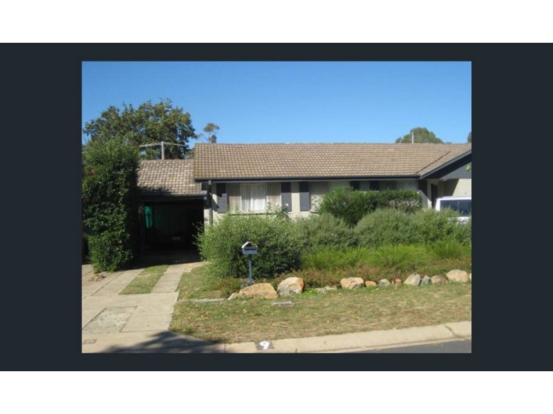 9 Braine Street, Page ACT 2614