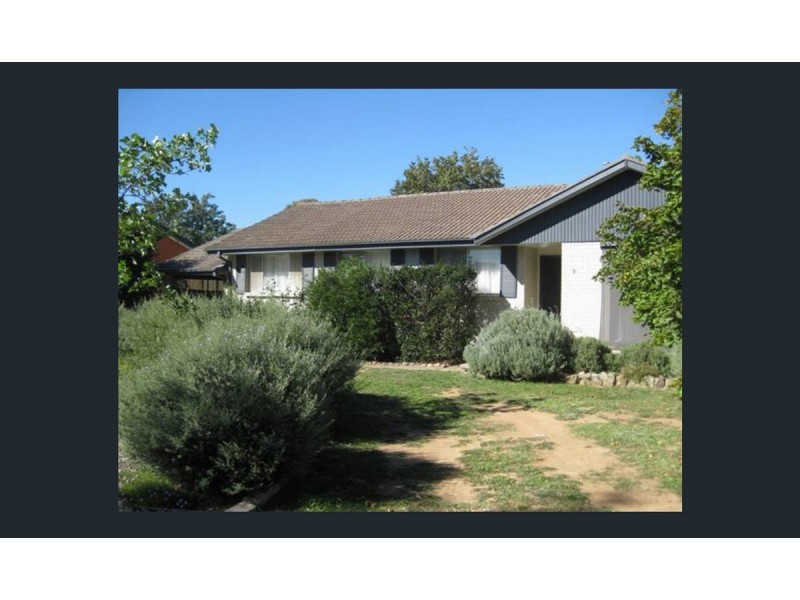 9 Braine Street, Page ACT 2614