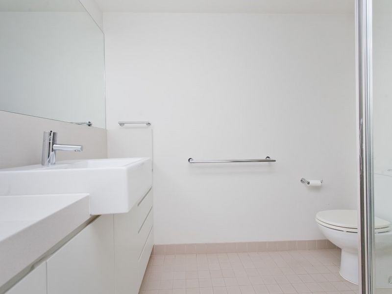 40/40 Canberra Avenue, Forrest ACT 2603