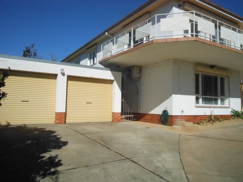 3 Zeehan Street, Red Hill ACT 2603