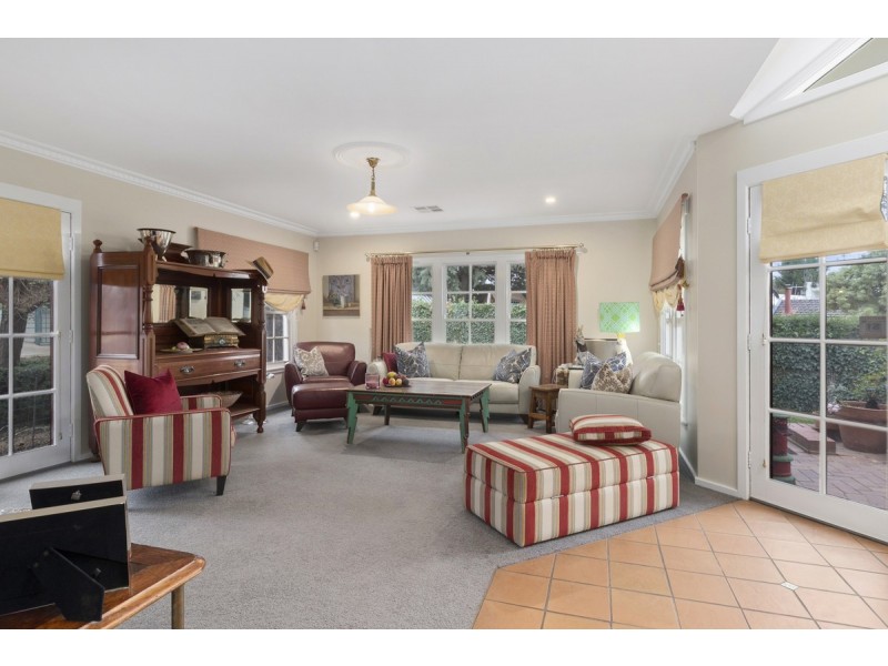 51 Endeavour Street, Red Hill ACT 2603