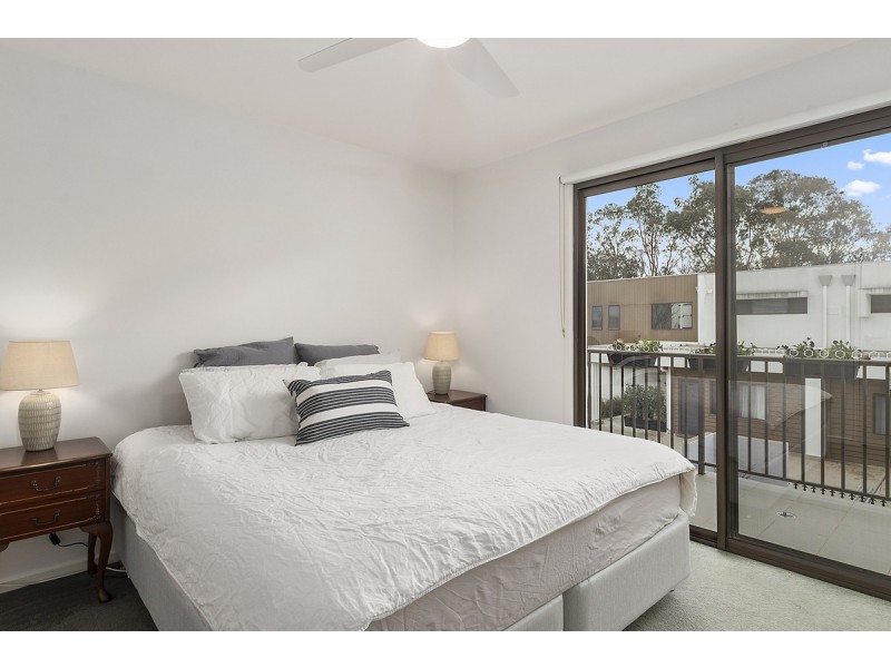 69/39 Jerrabomberra Avenue, Narrabundah ACT 2604