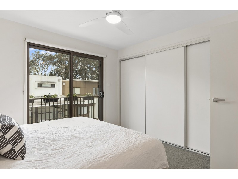 69/39 Jerrabomberra Avenue, Narrabundah ACT 2604