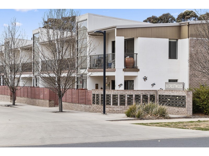 69/39 Jerrabomberra Avenue, Narrabundah ACT 2604