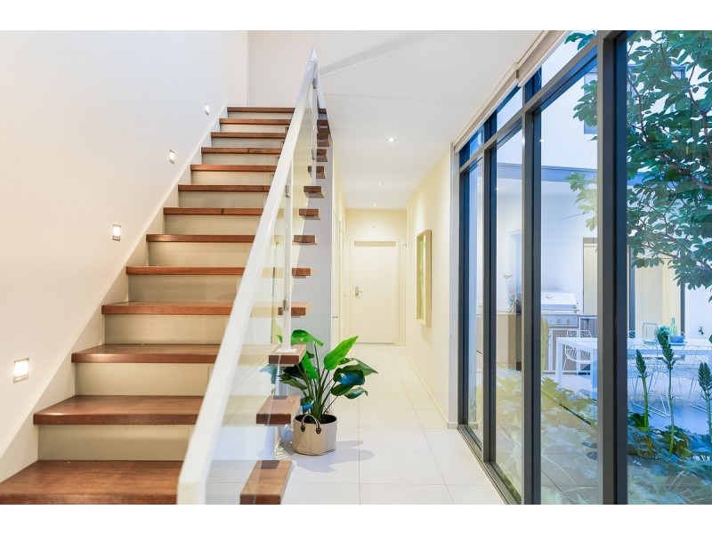 9 Waygoose Street, Kingston ACT 2604