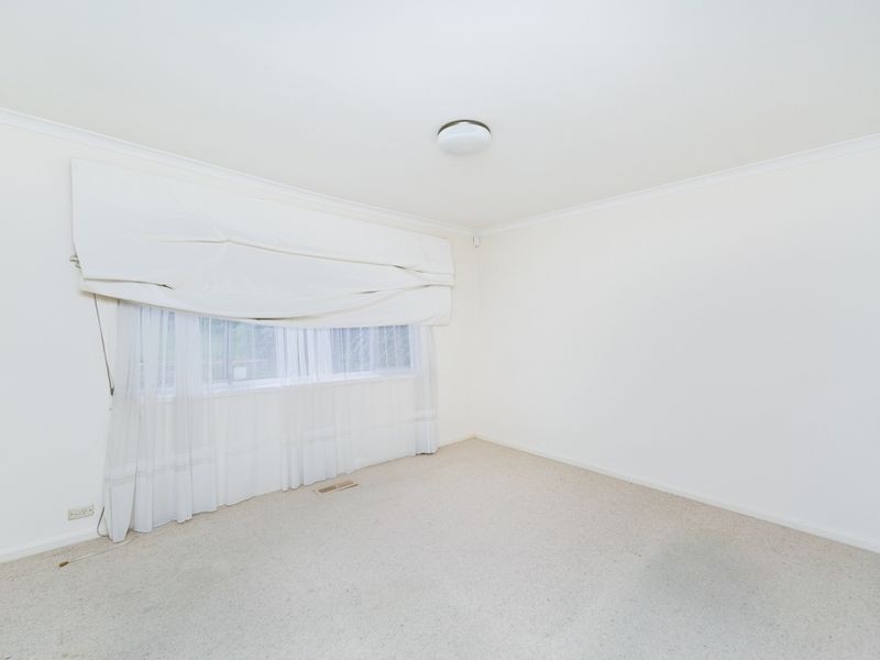 3 Hawkesbury Crescent, Farrer ACT 2607