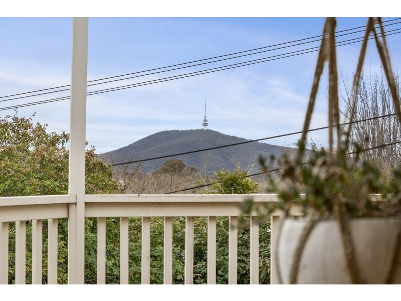 19 Beauchamp Street, Deakin ACT 2600