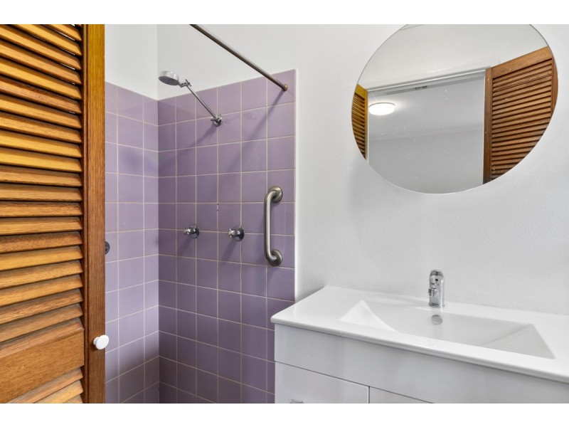 19 Beauchamp Street, Deakin ACT 2600