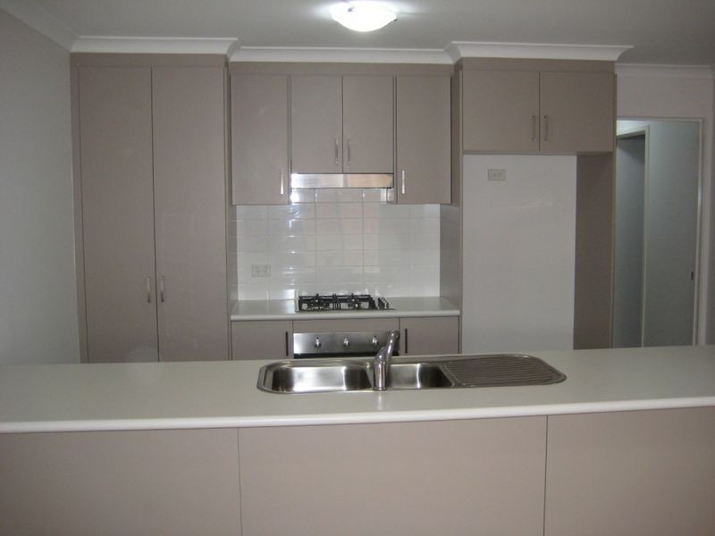 8 Herring Place, Macgregor ACT 2615